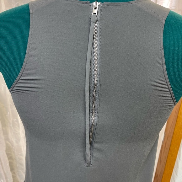 Wilfred grey zip back tank size small - Picture 5 of 5